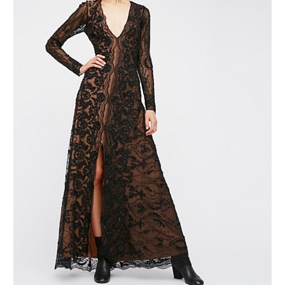 THE MOST BEAUTIFUL PROM GOWN